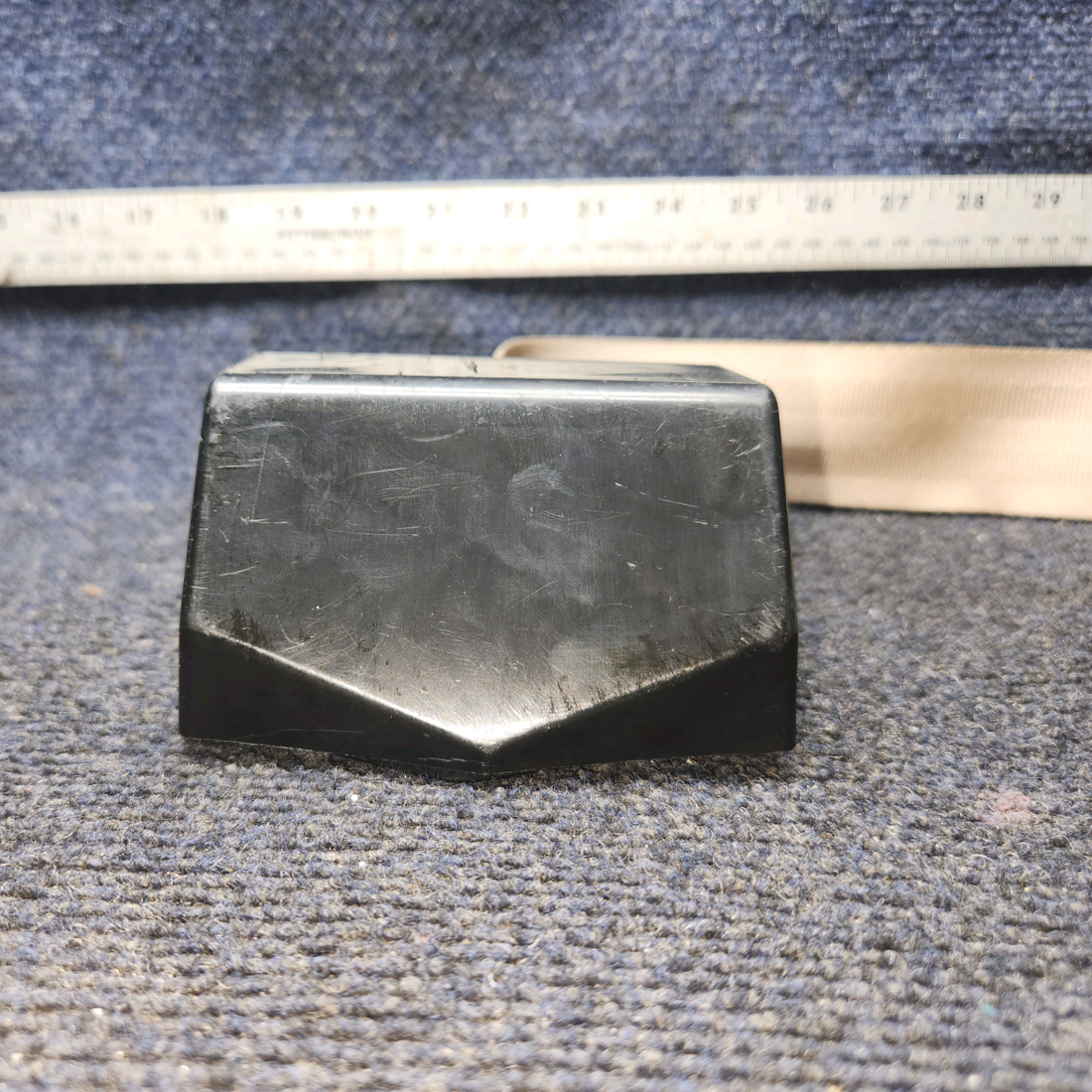 Used aircraft parts for sale, 501580-439 AmSafe BEECHCRAFT 95-55B Seatbelt Shoulder Harness