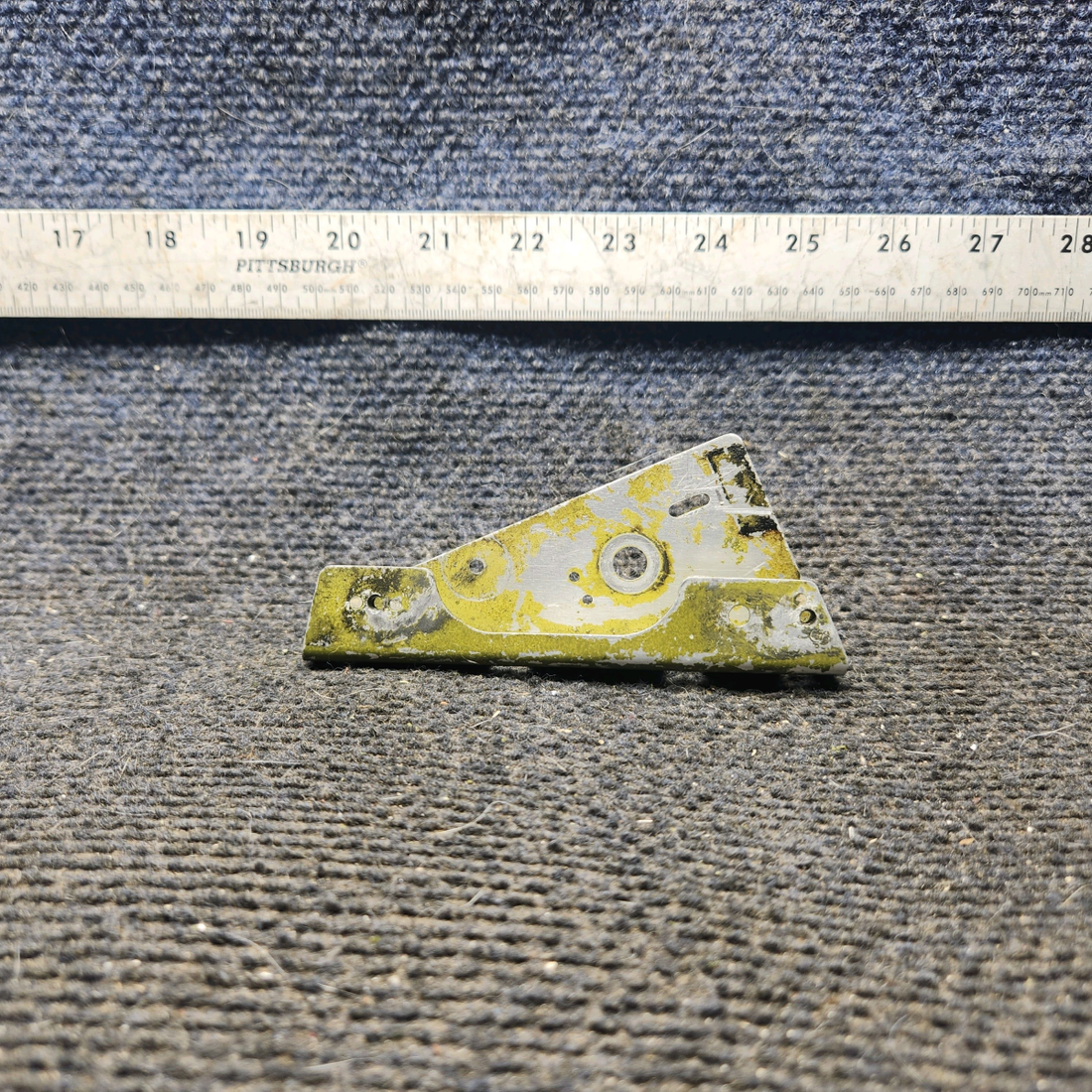 Used aircraft parts for sale, 67215-003 piper PA-28-181 Quadrant Bracket Assembly - LH