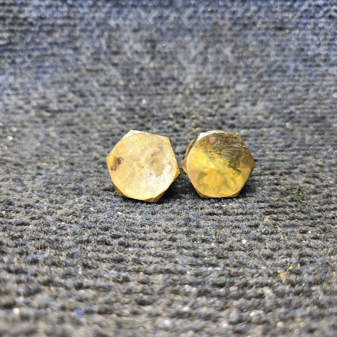 Used aircraft parts for sale, 532432 Continental O-300-D Cessna 172F Plug Sold as a set of 2