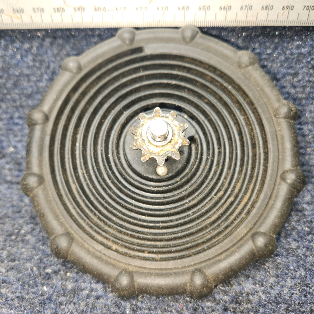 Used aircraft parts for sale, 0460127-2 Cessna C-150J Trim Tab Wheel Assembly with Sprocket