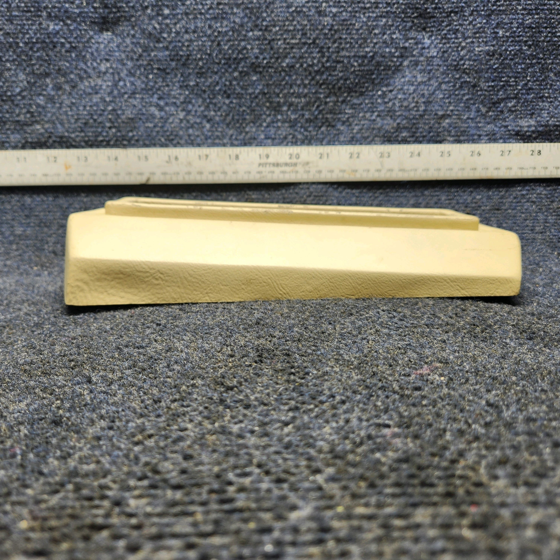 Used aircraft parts for sale, 96-534133-1 Beechcraft F33A PASSENGER ARMREST MIDDLE LH