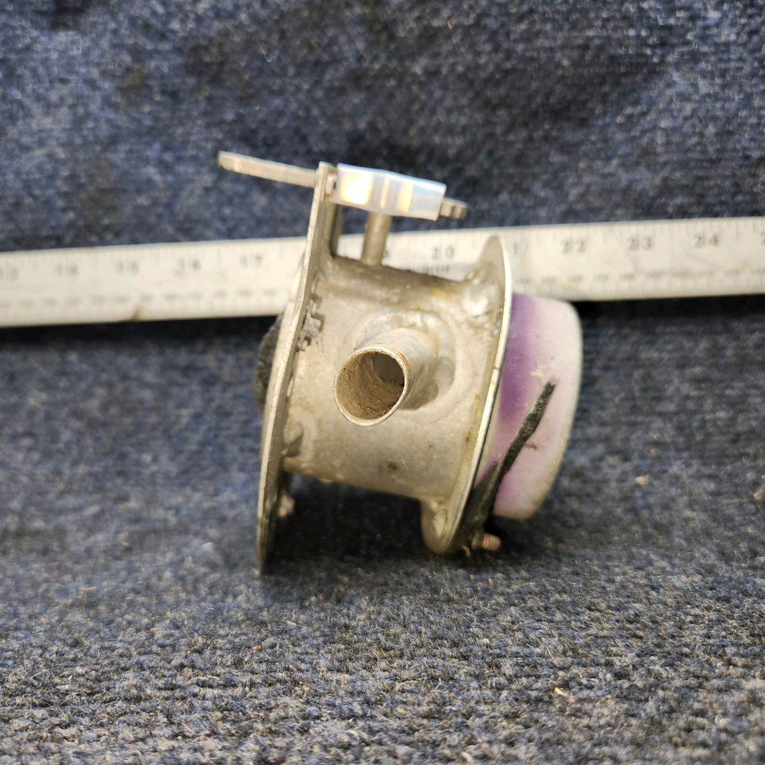 Used aircraft parts for sale, 68416-002 PIPER PA28-161 Cabin Air Vent Valve Assembly