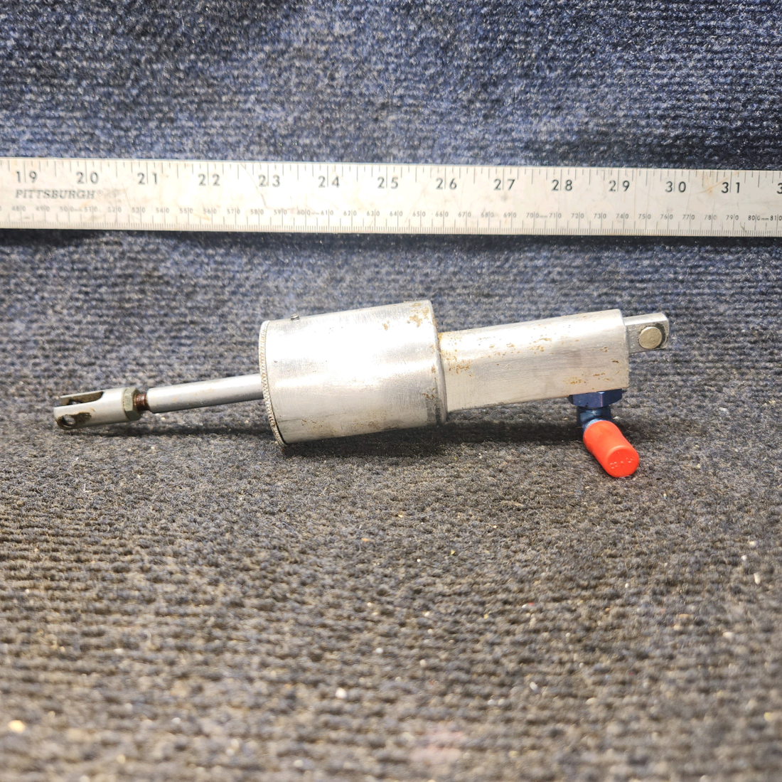 Used aircraft parts for sale, 0541138-16 Cessna 172F Master Brake Cylinder Assembly