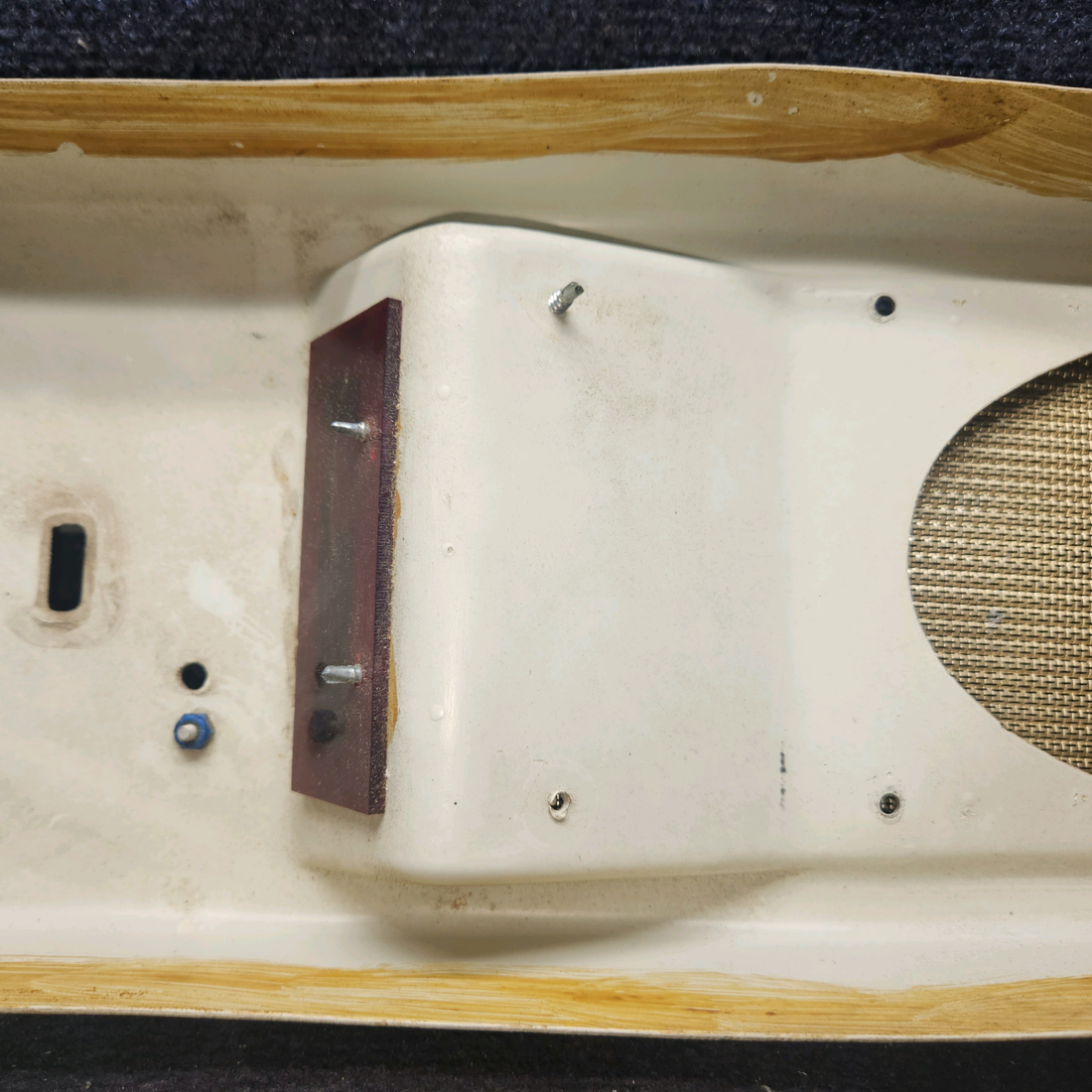 Used aircraft parts for sale, 169-364031-1 Beechcraft C23 SUNDOWNER Speaker & Light Cabin Overhead Cover