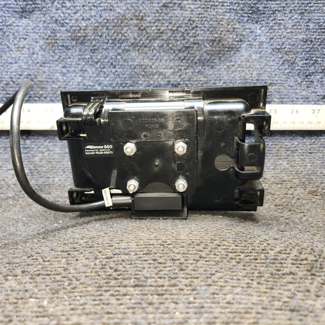 Used aircraft parts for sale, 010-01518-00 Garmin Aera 660 cessna 150G Aera 660 GPS with AirGizmo Dock & Cable