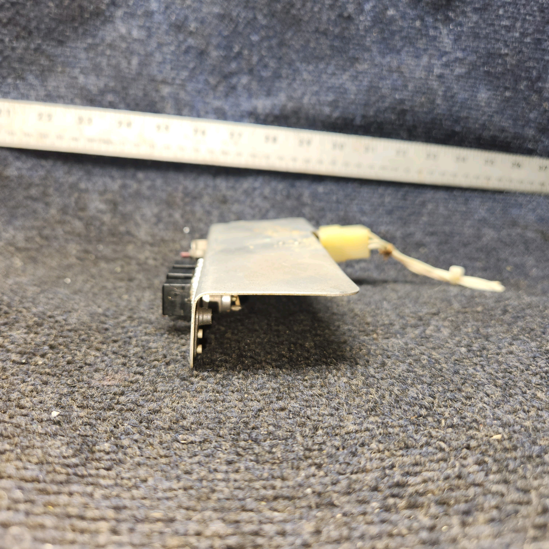 Used aircraft parts for sale, 79333-000 Piper PA32RT-300 Annunciator Panel Assembly