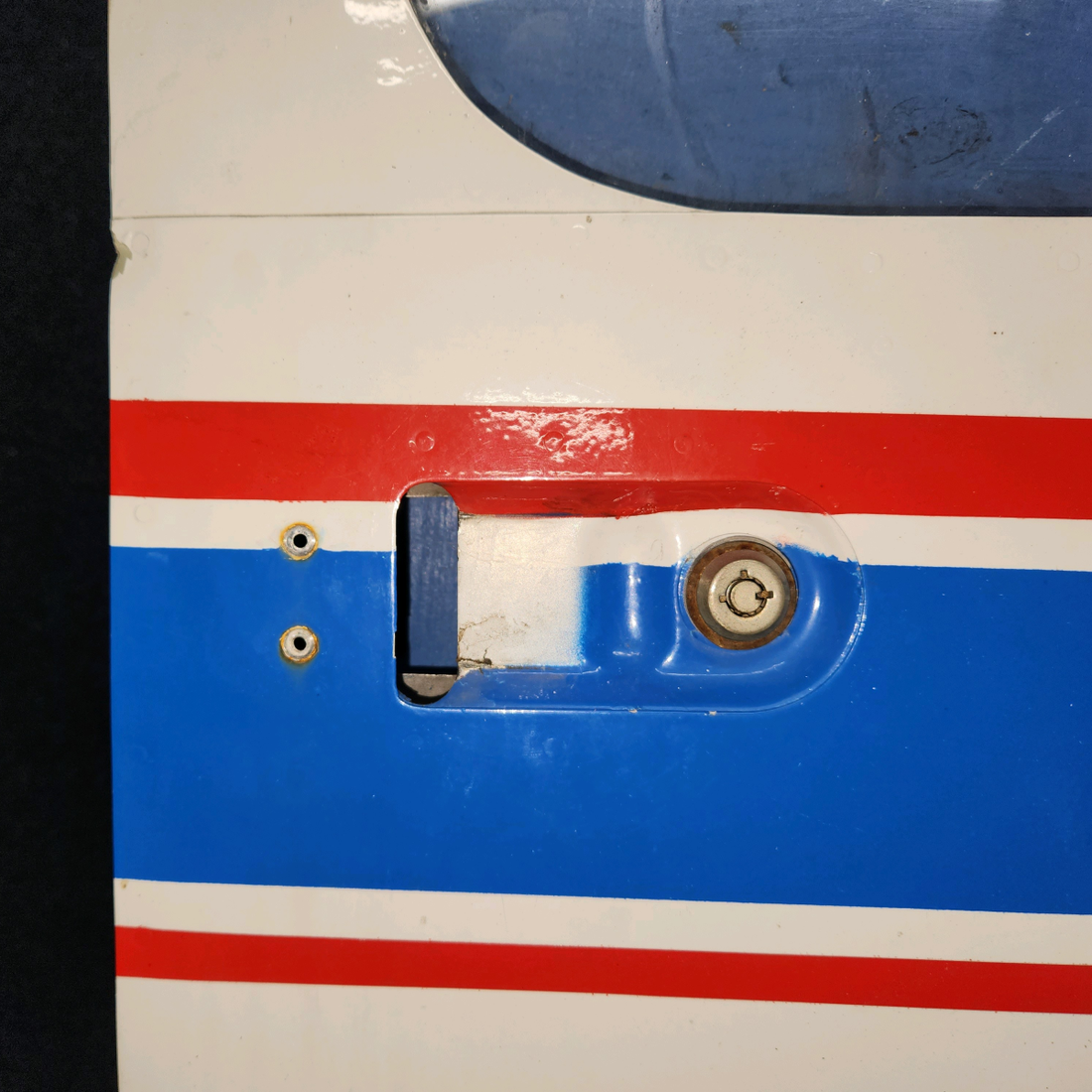 Used aircraft parts for sale, 79545-000 Piper PA28-140 Cabin Door Assy - No Hinges