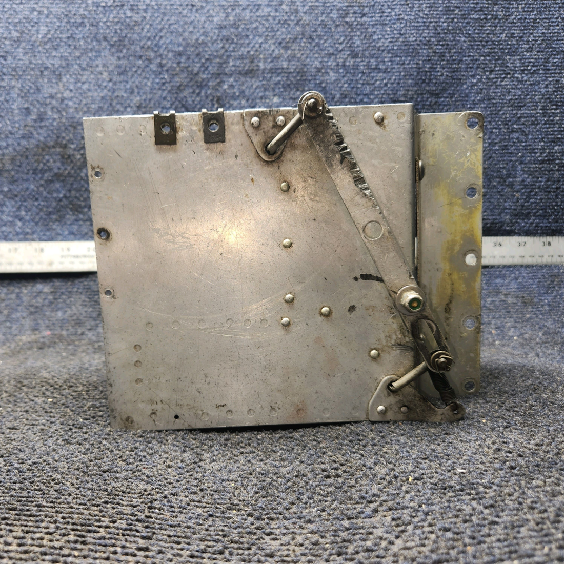 Used aircraft parts for sale, 35-550026 BEECHCRAFT F35 Valve Heat Control Assy