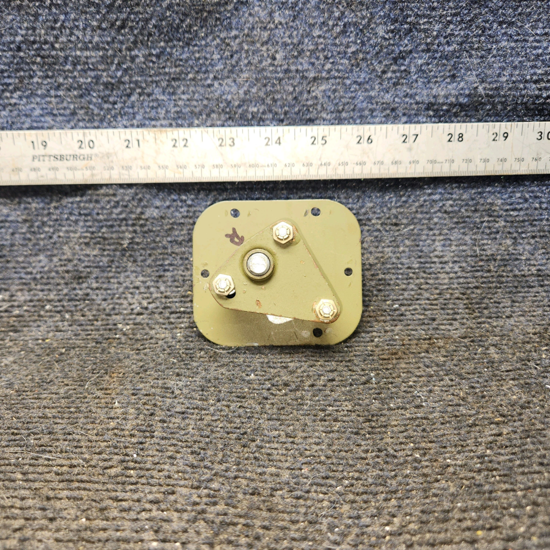 Used aircraft parts for sale, 1217046-5 cessna 172N Plate Assembly