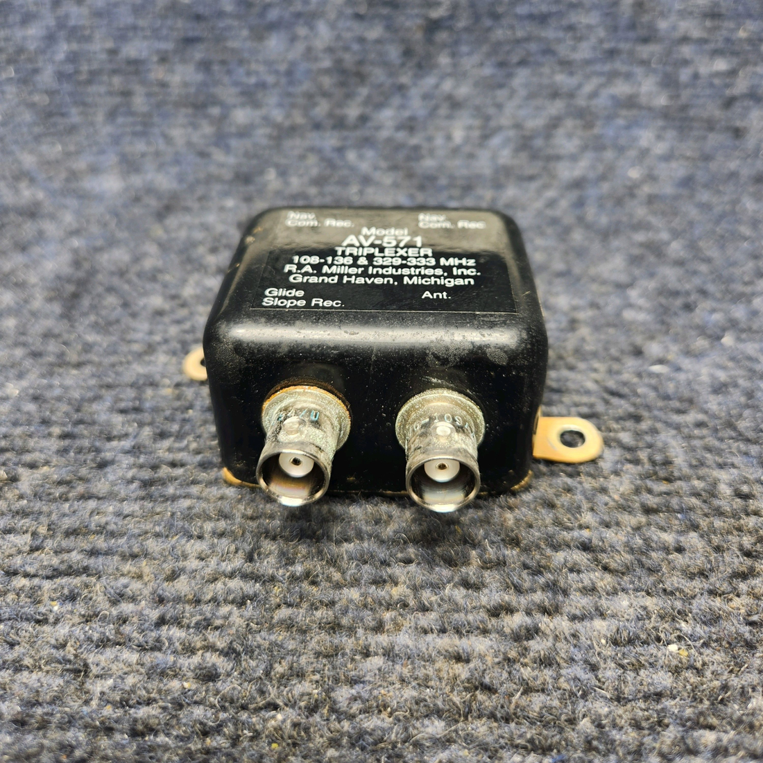 Used aircraft parts for sale, AV-571 PIPER PA28-161 Warrior III ANTENNA TRIPLEXER UNIT