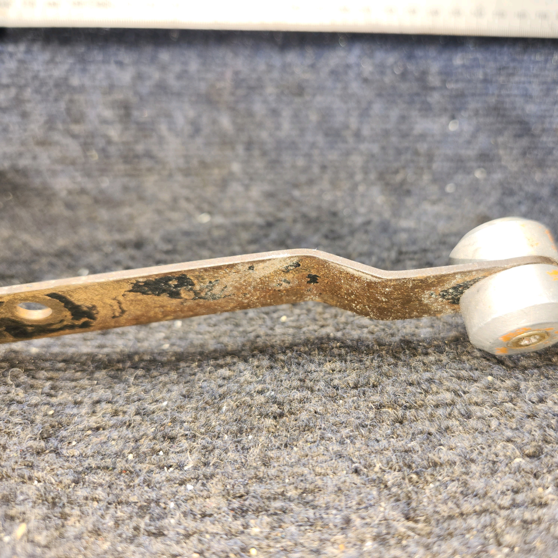 Used aircraft parts for sale, 38175-000 Piper PA32RT-300 Landing Gear Handle Assy