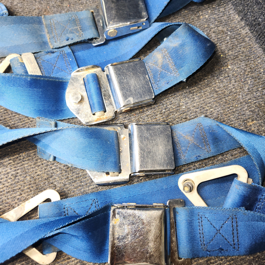 Used aircraft parts for sale, 2-846-745 American Safety cessna 172N Seat Belt Assembly Set with Anchors – Blue