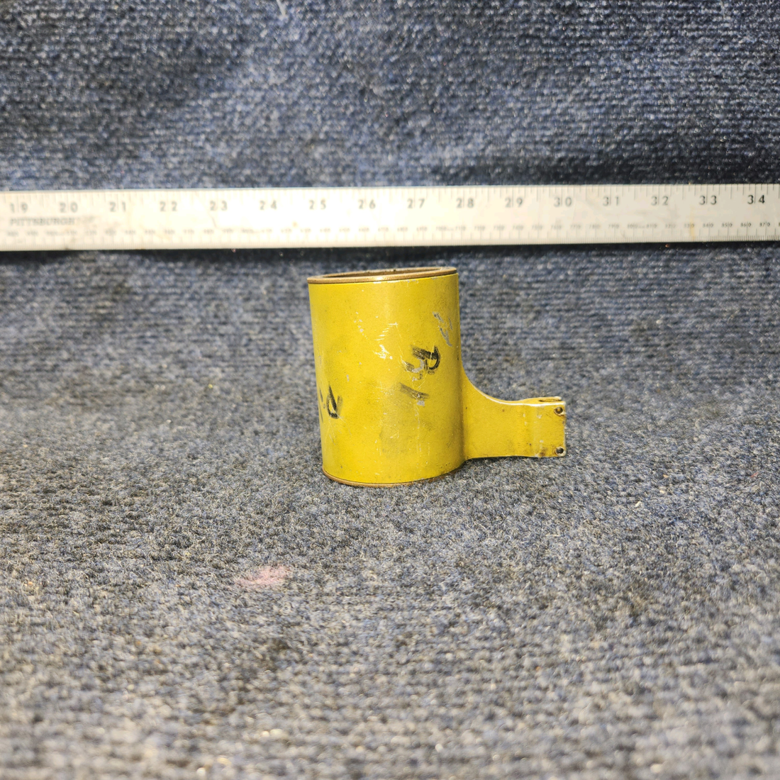 Used aircraft parts for sale, 20998-000 PIPER PA-24-250 Control Wheel Shaft Rear Bearing Assembly