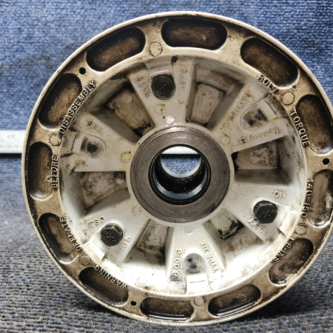 Used aircraft parts for sale, C163005-0201 McCauley cessna 172N Main Landing Gear Wheel