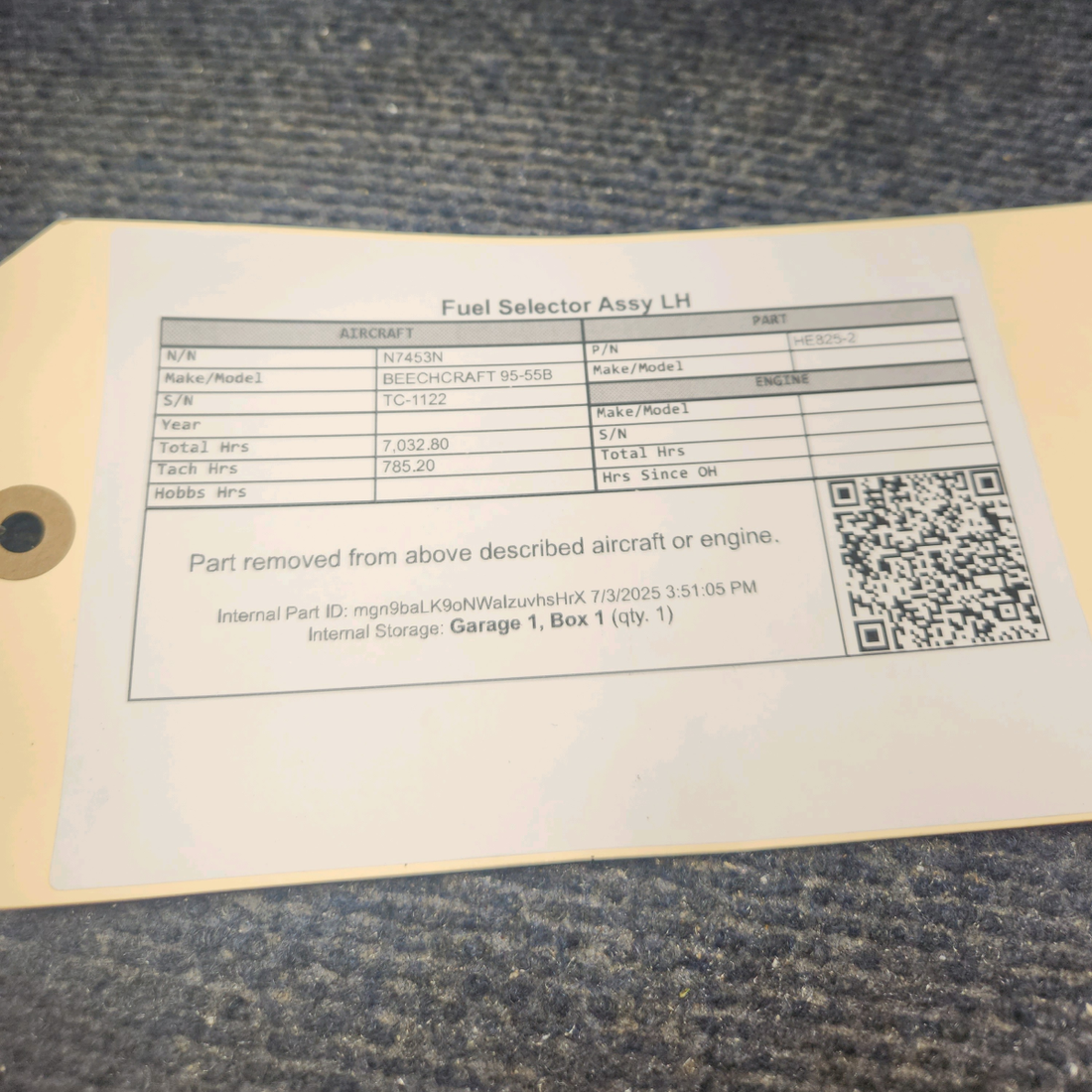 Used aircraft parts for sale, HE825-2 BEECHCRAFT 95-55B Fuel Selector Assy - LH