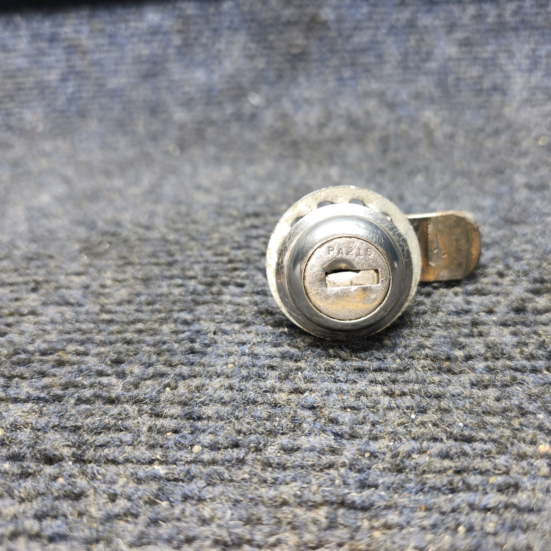 Used aircraft parts for sale, 10-357200-1 Bendix PIPER PA-24-250 Ignition Switch Assembly with Keys & Lock Set