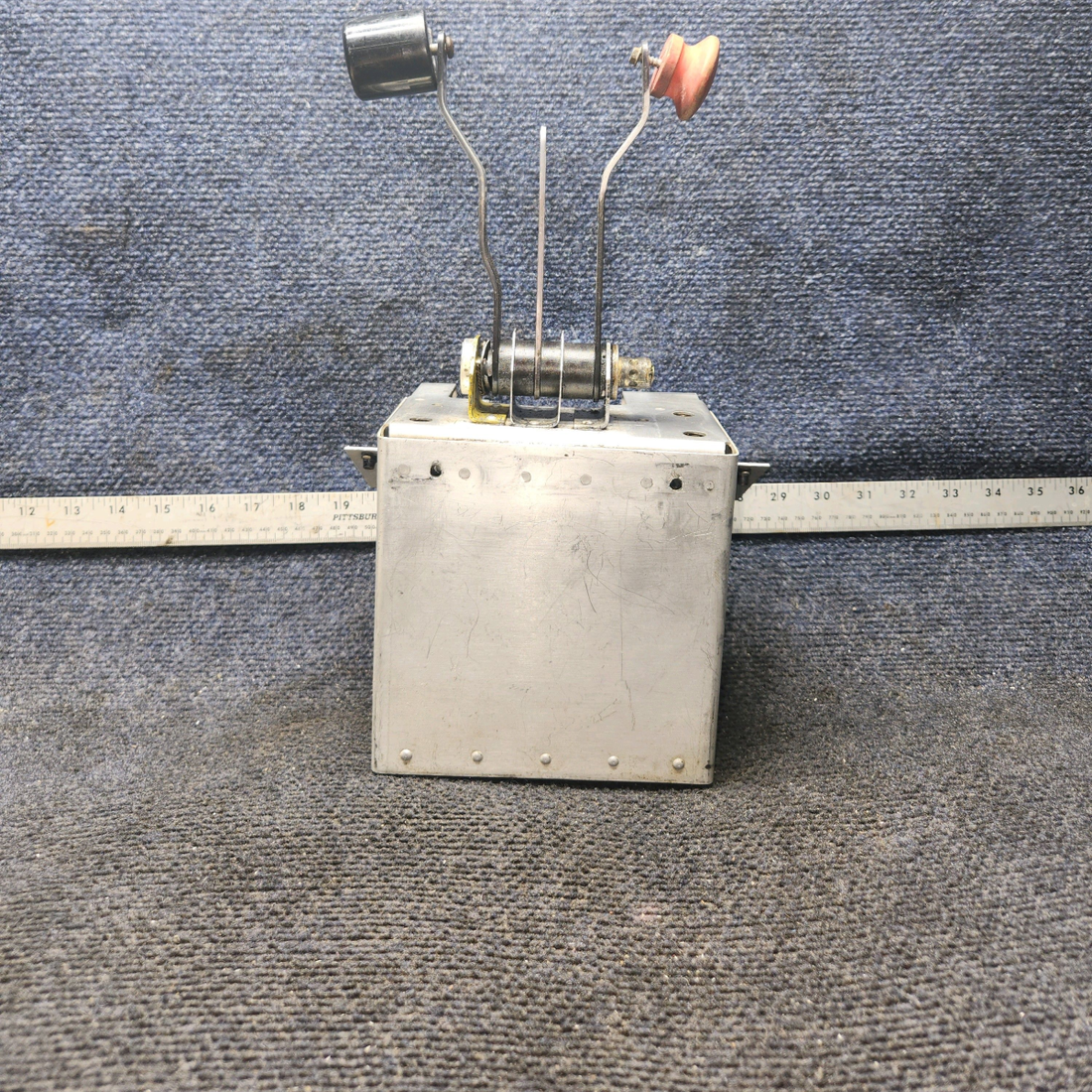 Used aircraft parts for sale, 169-940017-5 Beechcraft C23 SUNDOWNER Engine Control Quadrant