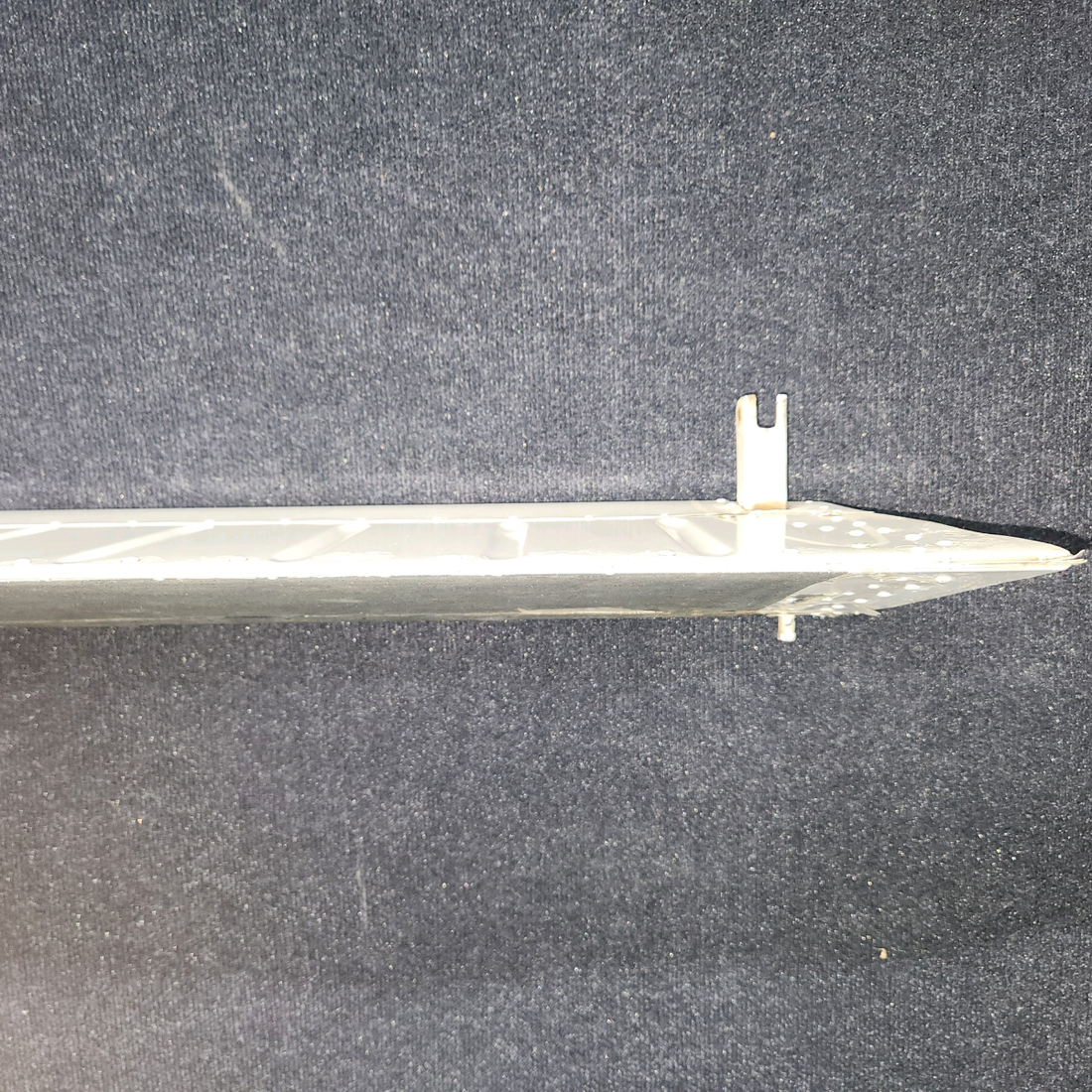 Used aircraft parts for sale, 65590-001 Piper PA28-140 Flap Assembly R/H