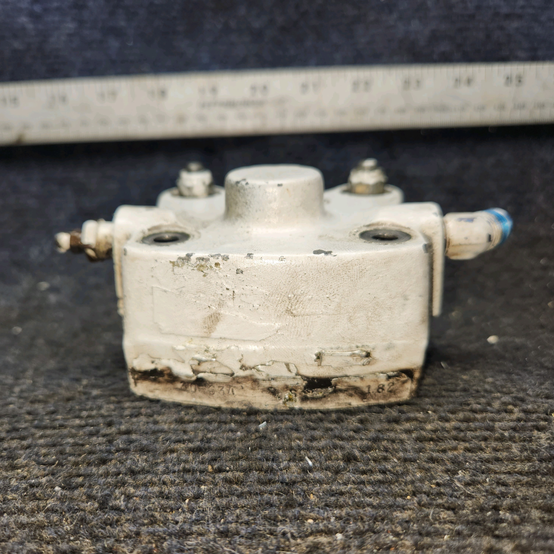 Used aircraft parts for sale, C163030-0108 Cessna 172E Brake Caliper Assembly