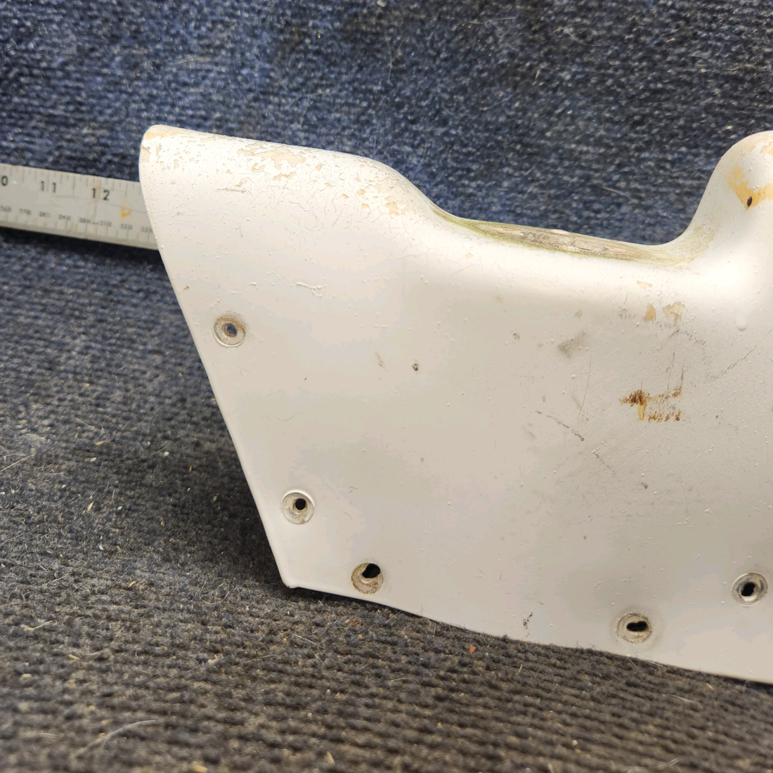 Used aircraft parts for sale, 0531033-4 cessna 172N Vertical Fin Cap Assembly