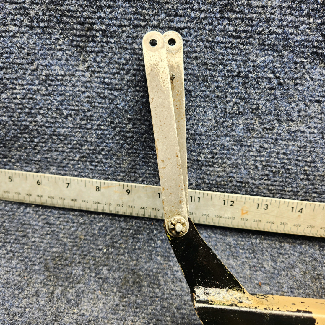 Used aircraft parts for sale, 169-524000-603 Beechcraft A23A Musketeer Custom III FLAP CONTROL MECHANISM ASSEMBLY