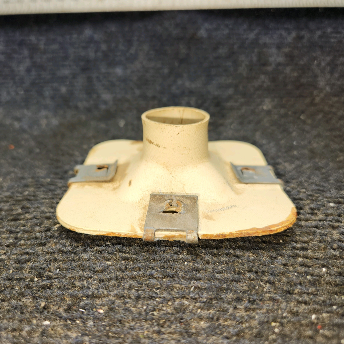 Used aircraft parts for sale, 0700327-1 Cessna 182G Vent Adapter (Adapter Only)