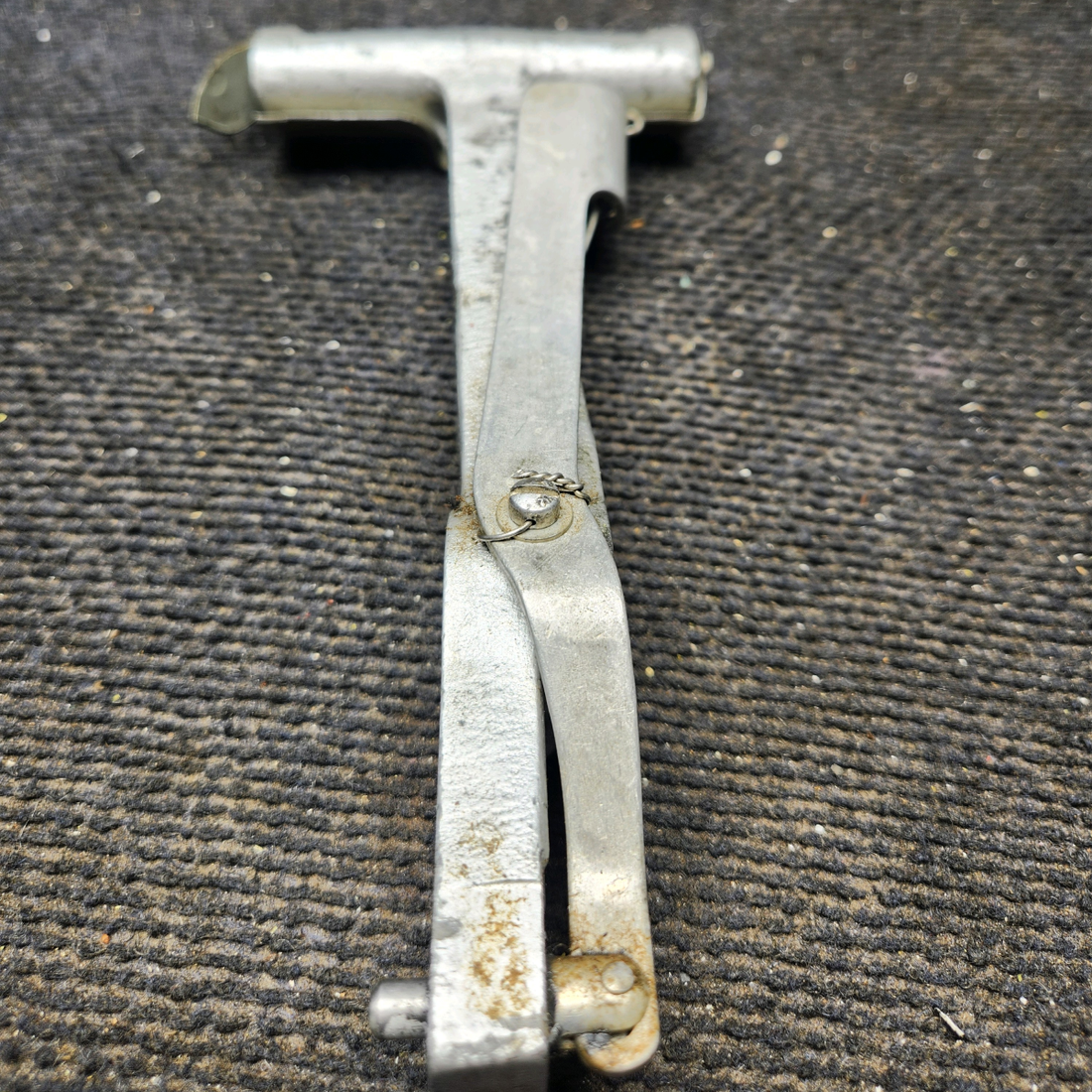 Used aircraft parts for sale, 35-524060-2, 35-524641 Beechcraft 35-33 Rudder Pedal and Arm