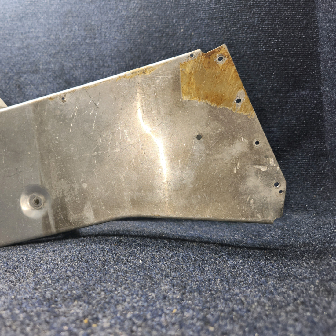 Used aircraft parts for sale, 0713640 Cessna 182P Console Structure Assy