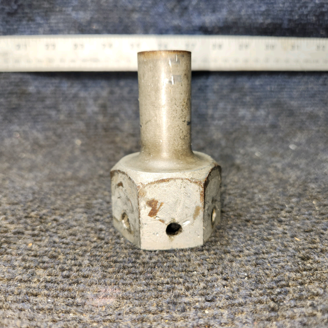 Used aircraft parts for sale, 0441130-1 Cessna 172 Main Gear Wheel Pant Axle Nut Length: 3"