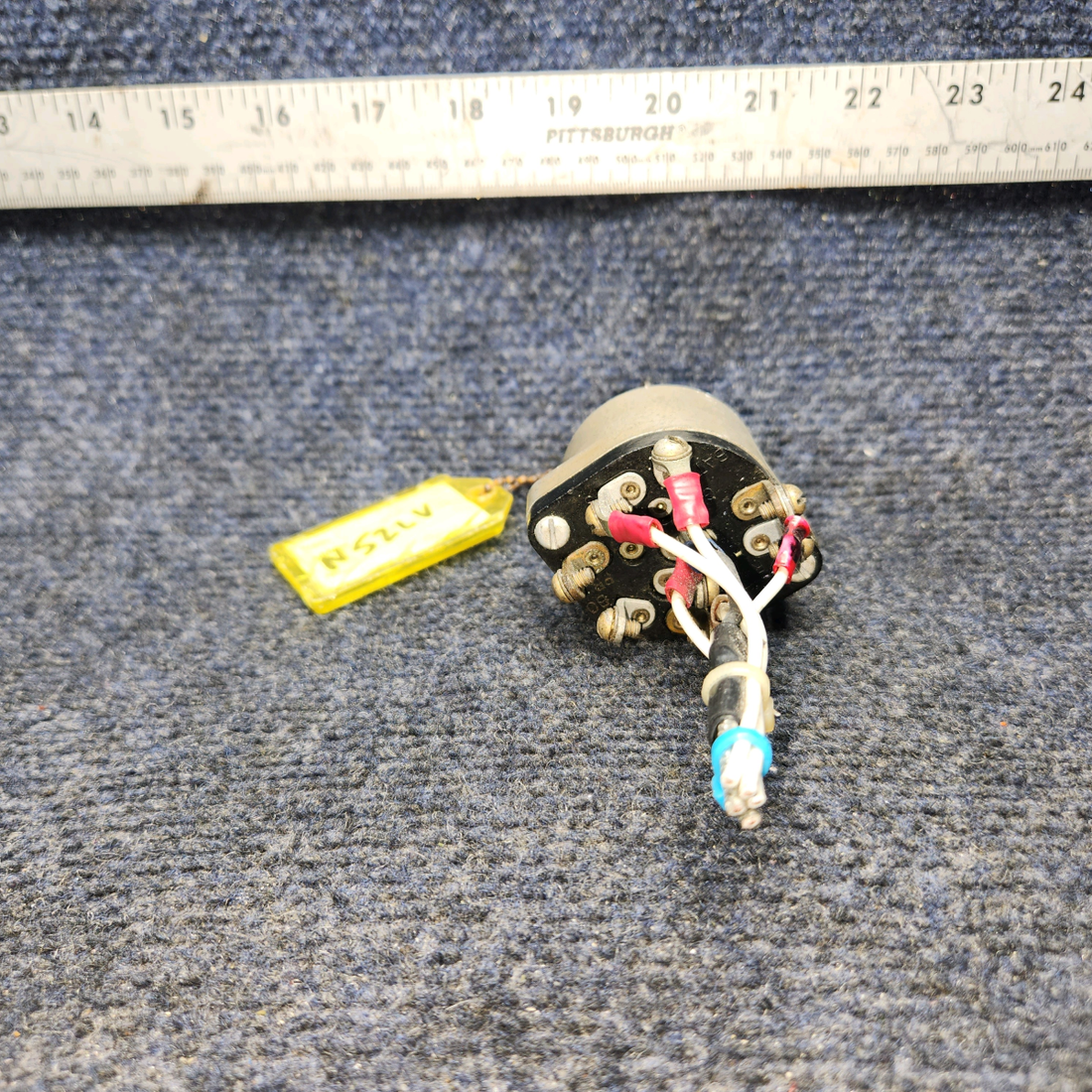 Used aircraft parts for sale, 10-357200-1A Beechcraft A24R Bendix Ignition Switch Assembly W/ Key