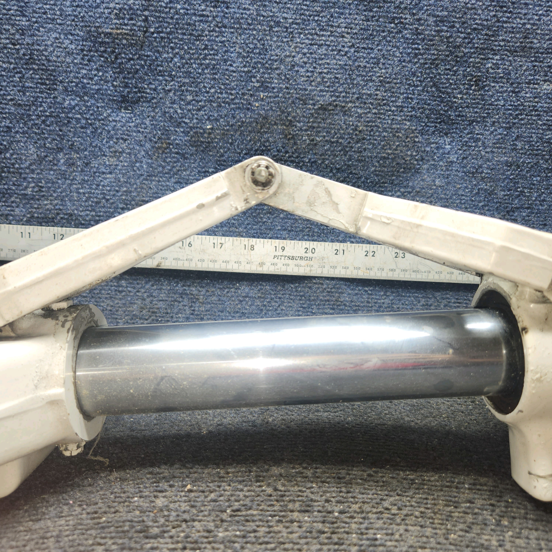 Used aircraft parts for sale, 96766-016 Piper PA32RT-300 Main Gear Strut Assembly with Torque Links  - LH