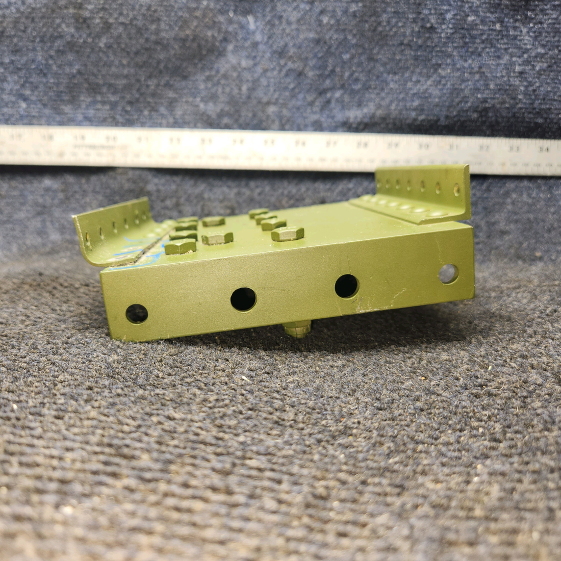 Used aircraft parts for sale, 0713495-21 Cessna C180/185 Main Landing Gear Inboard Bracket Assembly - LH