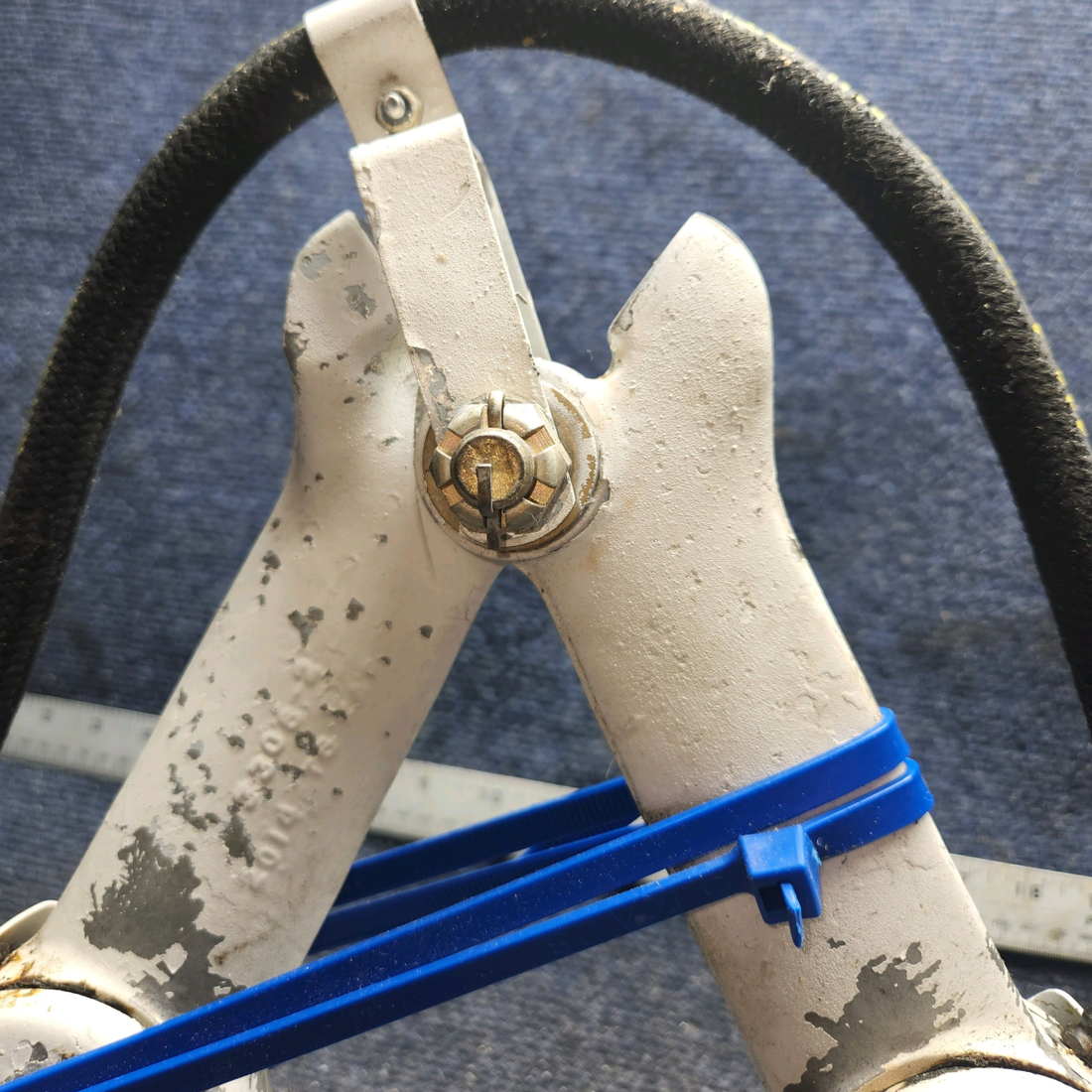 Used aircraft parts for sale, 35644-902 Piper PA28-140 Main Landing Assembly - LH