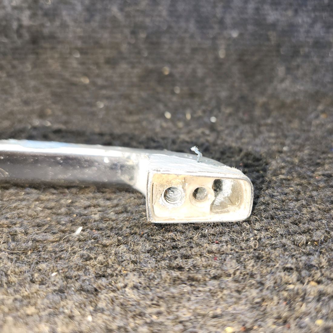 Used aircraft parts for sale, 481-772 Piper PA-28-140 Upper Cockpit Handle Assembly
