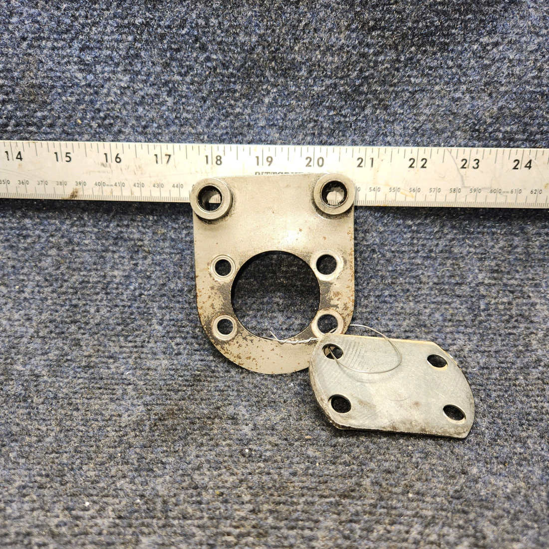 Used aircraft parts for sale, 75-37 Cleveland CESSNA 172K BRAKE TORQUE PLATE "PRICE PER EACH"
