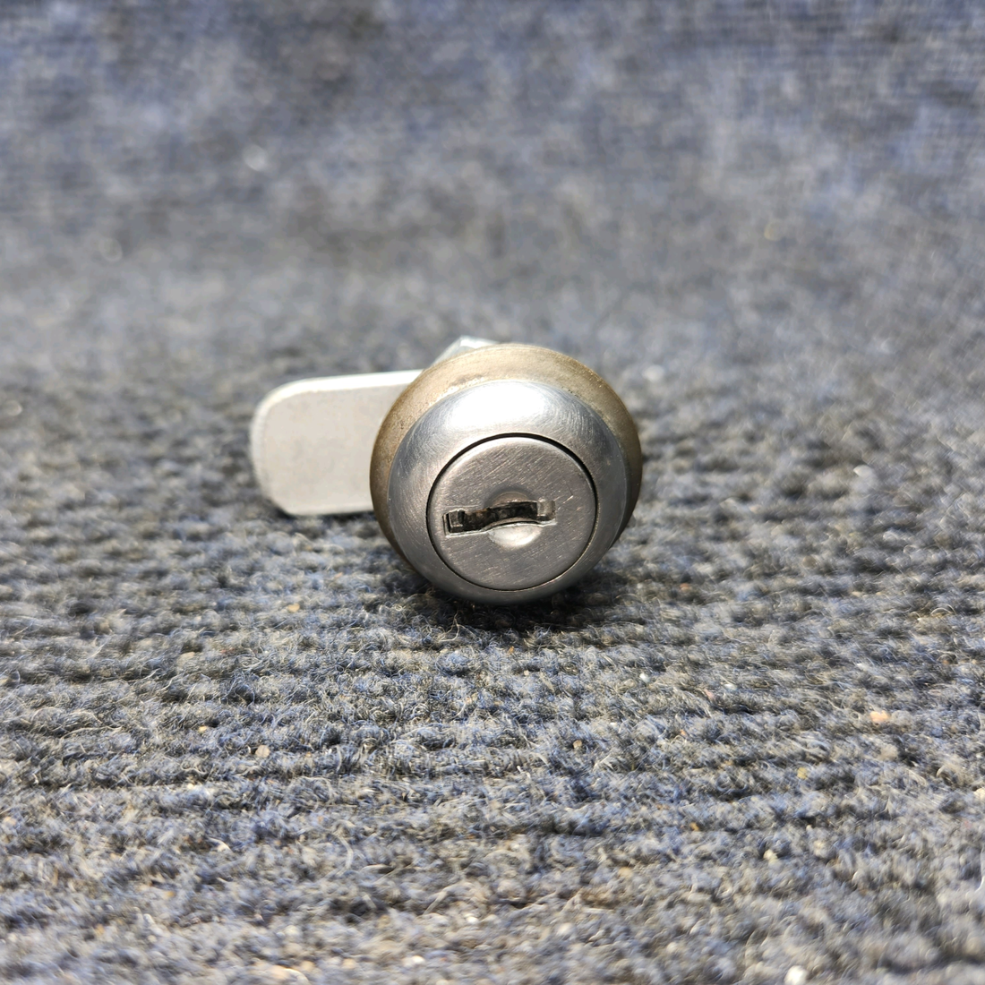 Used aircraft parts for sale, 10-357200-1 Bendix PIPER PA-24-250 Ignition Switch Assembly with Keys & Lock Set