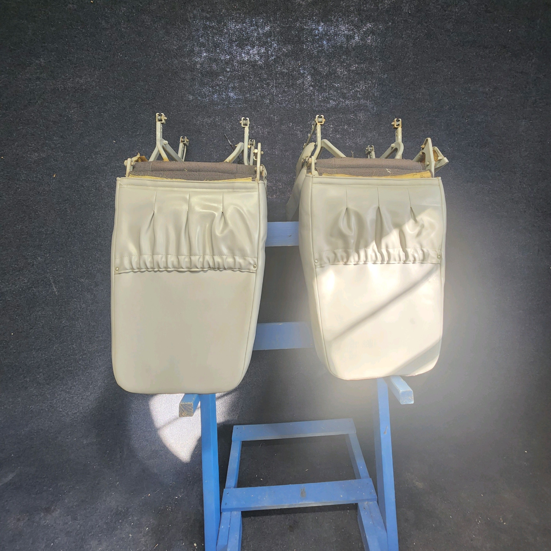 Used aircraft parts for sale, 0511411-1 / 0514170-3 CESSNA C172RG C172RG PILOT-COPILOT AND REAR SEAT SEE PHOTOS FOR DETAILS