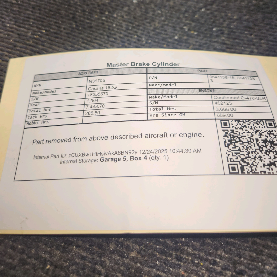 Used aircraft parts for sale, 0541138-16 Cessna 182G Master Brake Cylinder