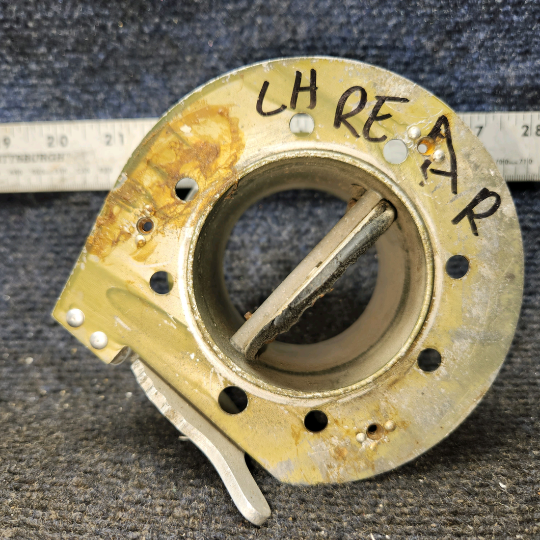 Used aircraft parts for sale, 68556-001 Piper PA32RT-300 Aft Air Vent Assembly - RH