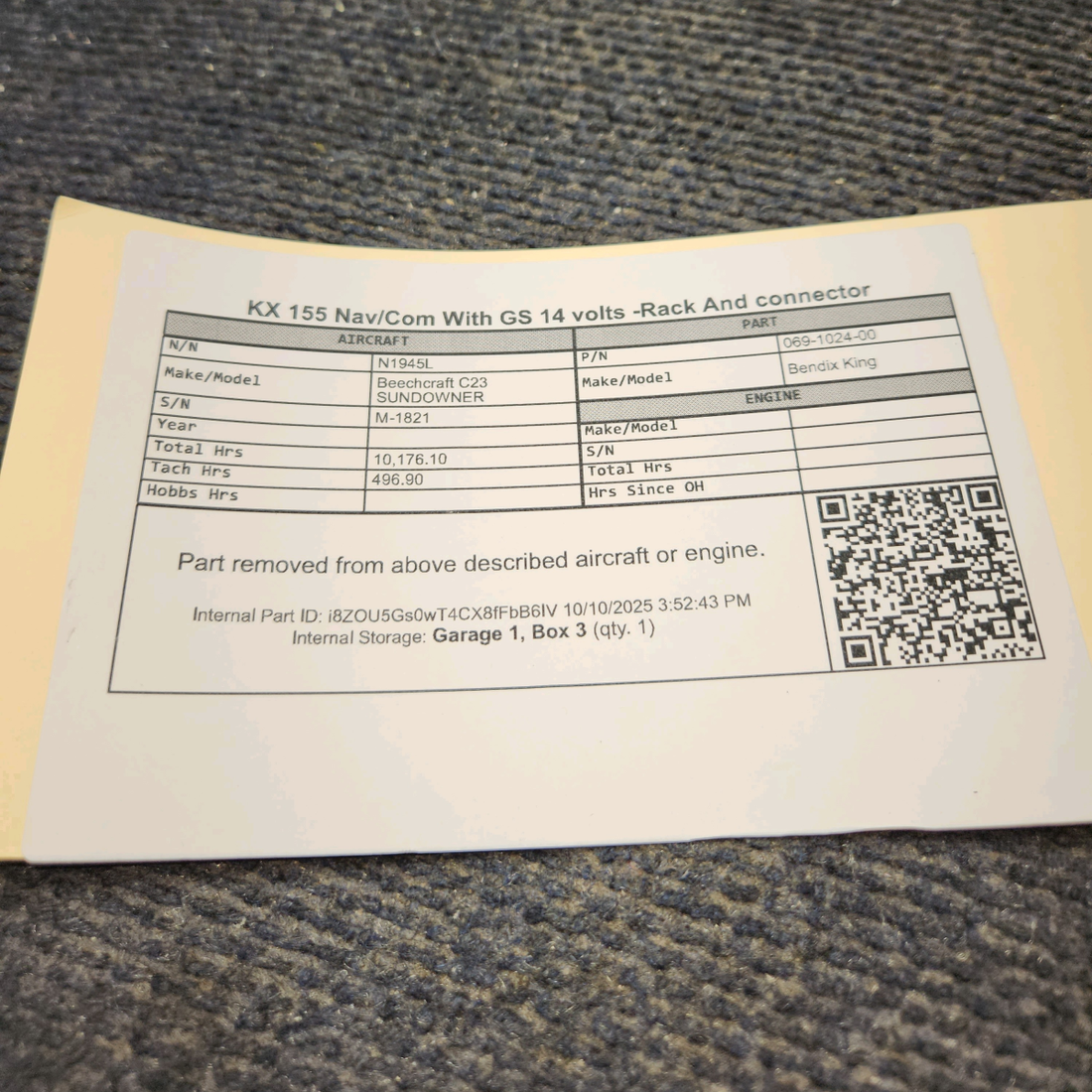 Used aircraft parts for sale, 069-1024-00 Bendix King KX 155 Beechcraft C23 SUNDOWNER NAV/COM with Glideslope – 14V, Rack & Connector