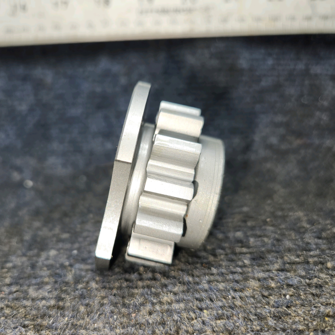 Used aircraft parts for sale, 61155 Lycoming O-320 Piper PA28-140 Crankshaft Gear with 8130-1