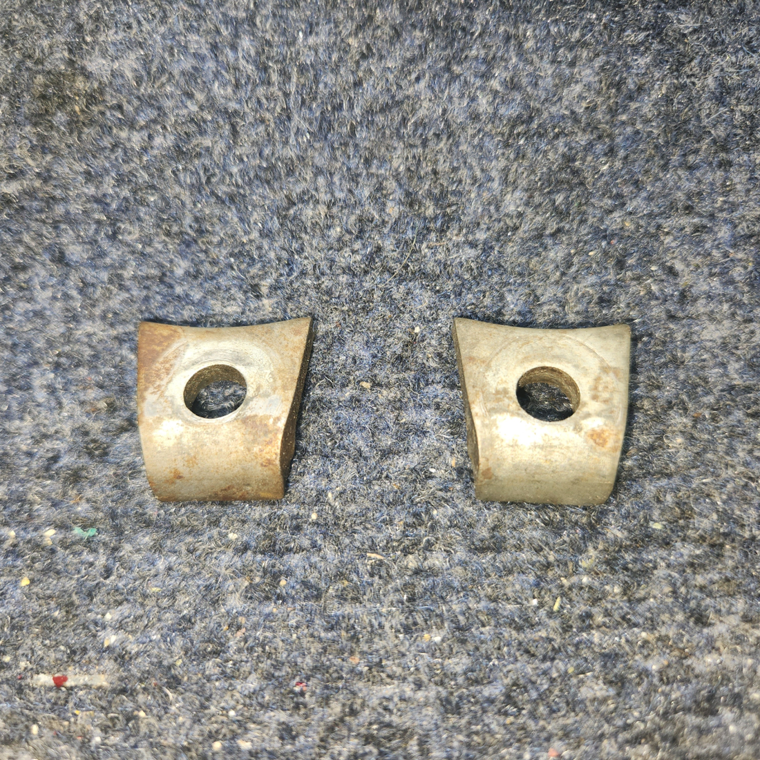 Used aircraft parts for sale, 66M21195 Lycoming 0-320-E2A American Gruman A1A MAGNETO CLAMP SET OF 2