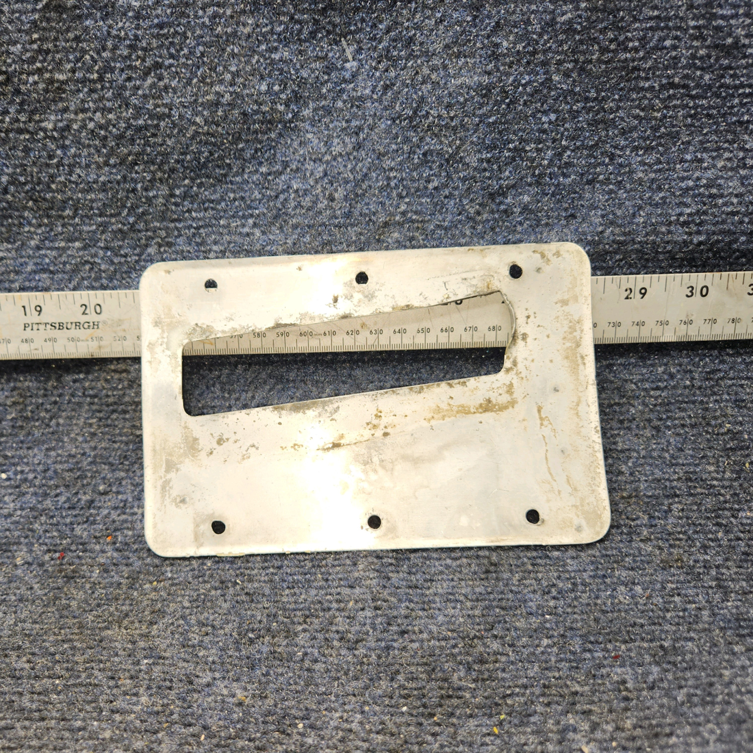 Used aircraft parts for sale, 0441024-2 Cessna C-150J Landing Gear Fairing Plate, R.H