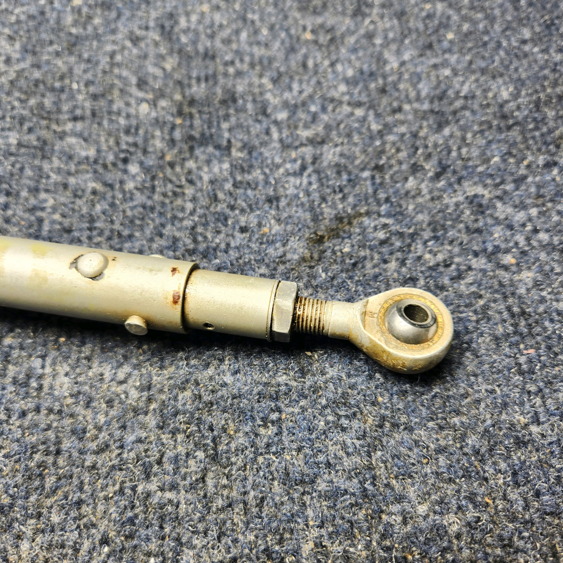 Used aircraft parts for sale, 35-825044-4 BEECHCRAFT F35 NOSE GEAR STEERING ROD ASSEMBLY AFT