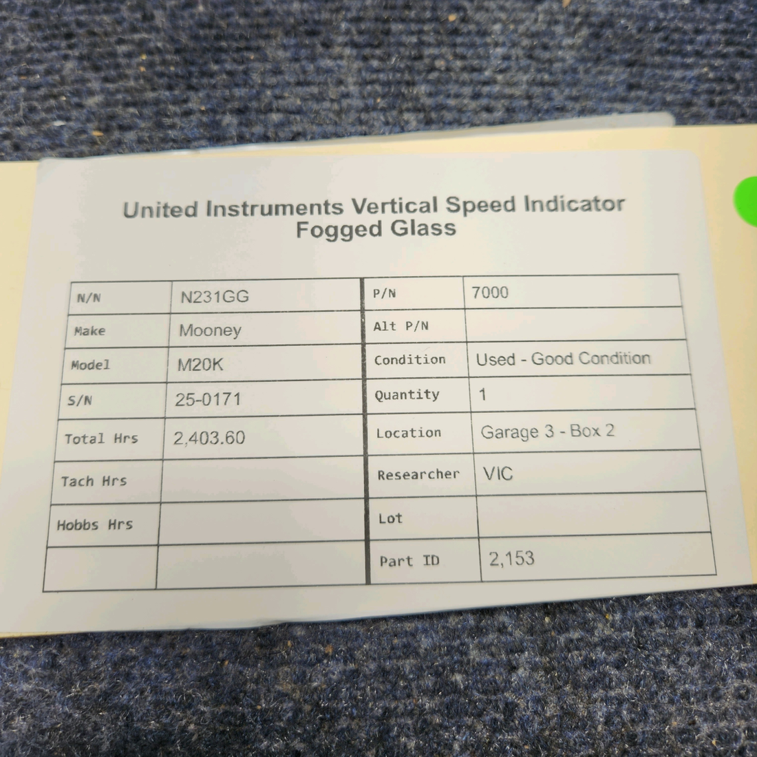 Used aircraft parts for sale, 7000 United Instruments Mooney M20K VERTICAL SPEED INDICATOR FOGGED GLASS