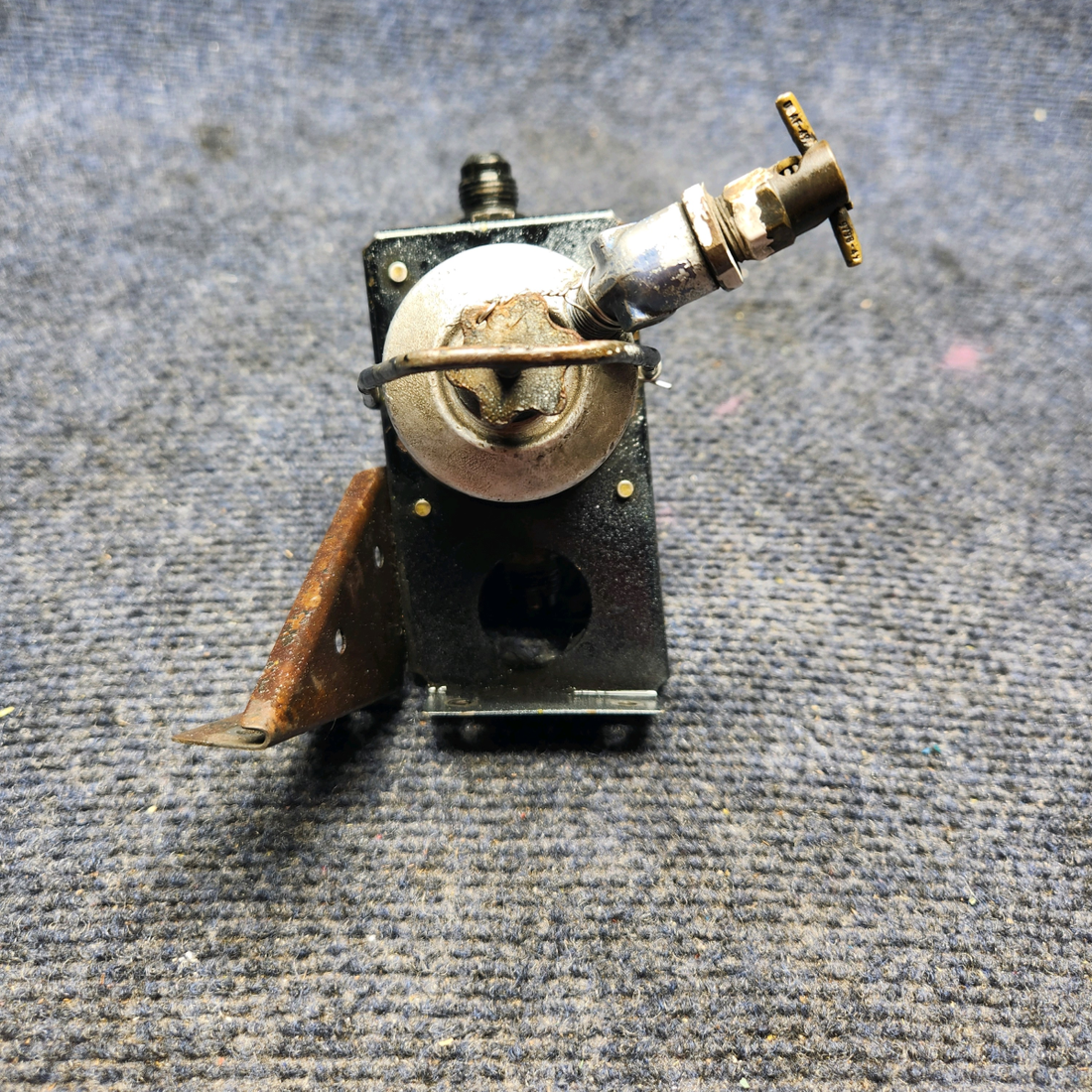 Used aircraft parts for sale, 35715-003 PIPER PA28-161 Warrior III FUEL GASCOLATOR ASSY