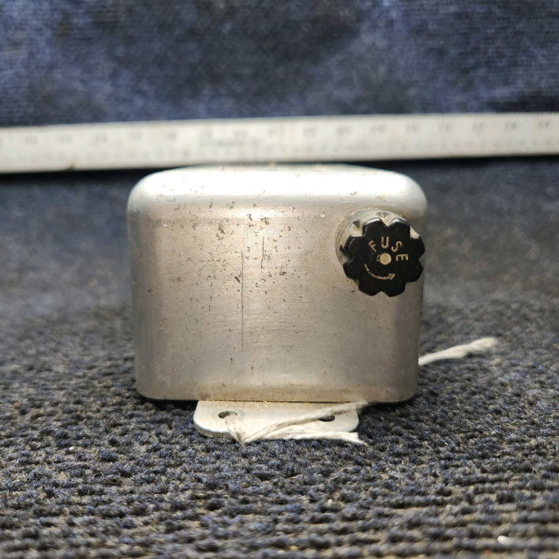 Used aircraft parts for sale, A490,T1-28 Whelen Strobe Light Power Supply (28V)