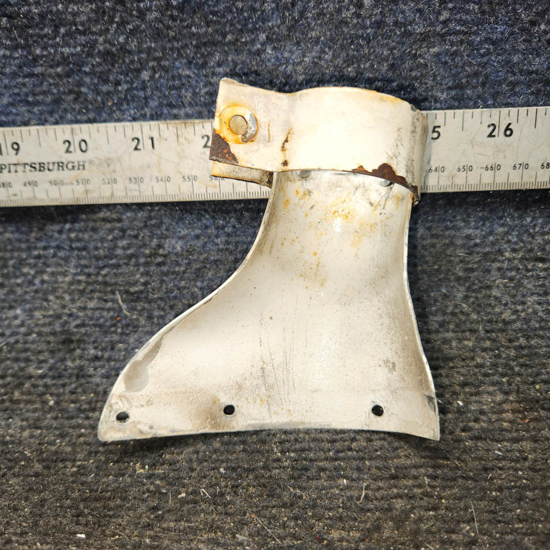 Used aircraft parts for sale, 0541191-2 cessna 172N Main Landing Gear Cover Plate Assembly – RH