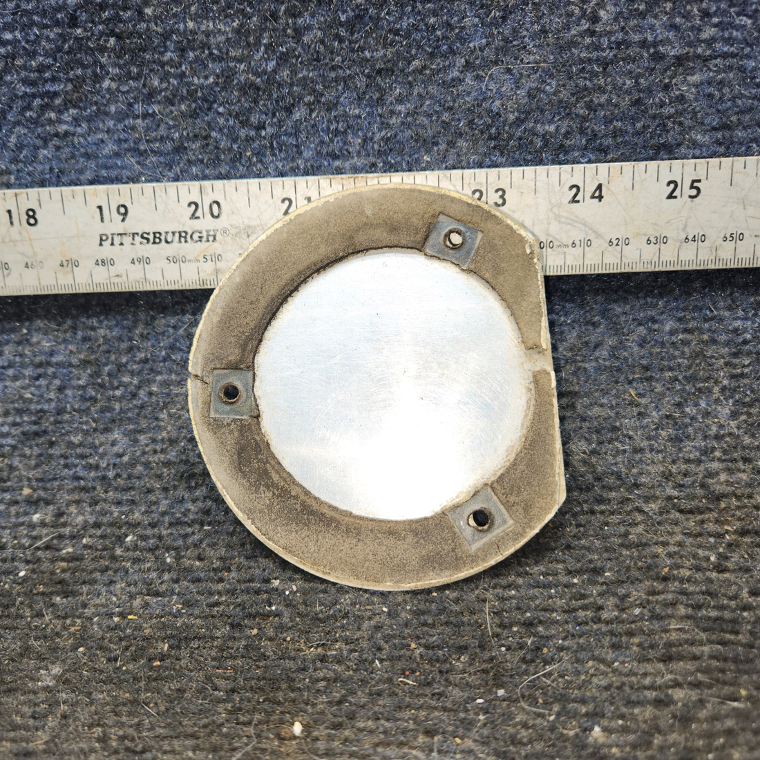 Used aircraft parts for sale, 0523558-1 cessna 172N Fuel Tank Well Cover