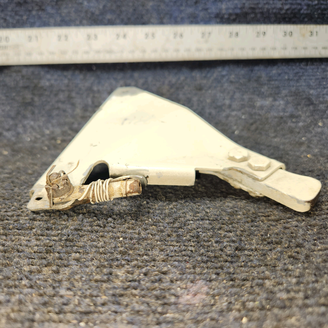 Used aircraft parts for sale, 35-815077-1 BEECHCRAFT F35 Main Gear Uplock Assembly - RH